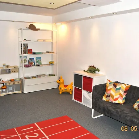 Mit Schwimmbad Daire